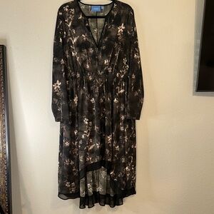 Simply Vera Vera‎ Wang Black and White Floral Long Sleeve Dress